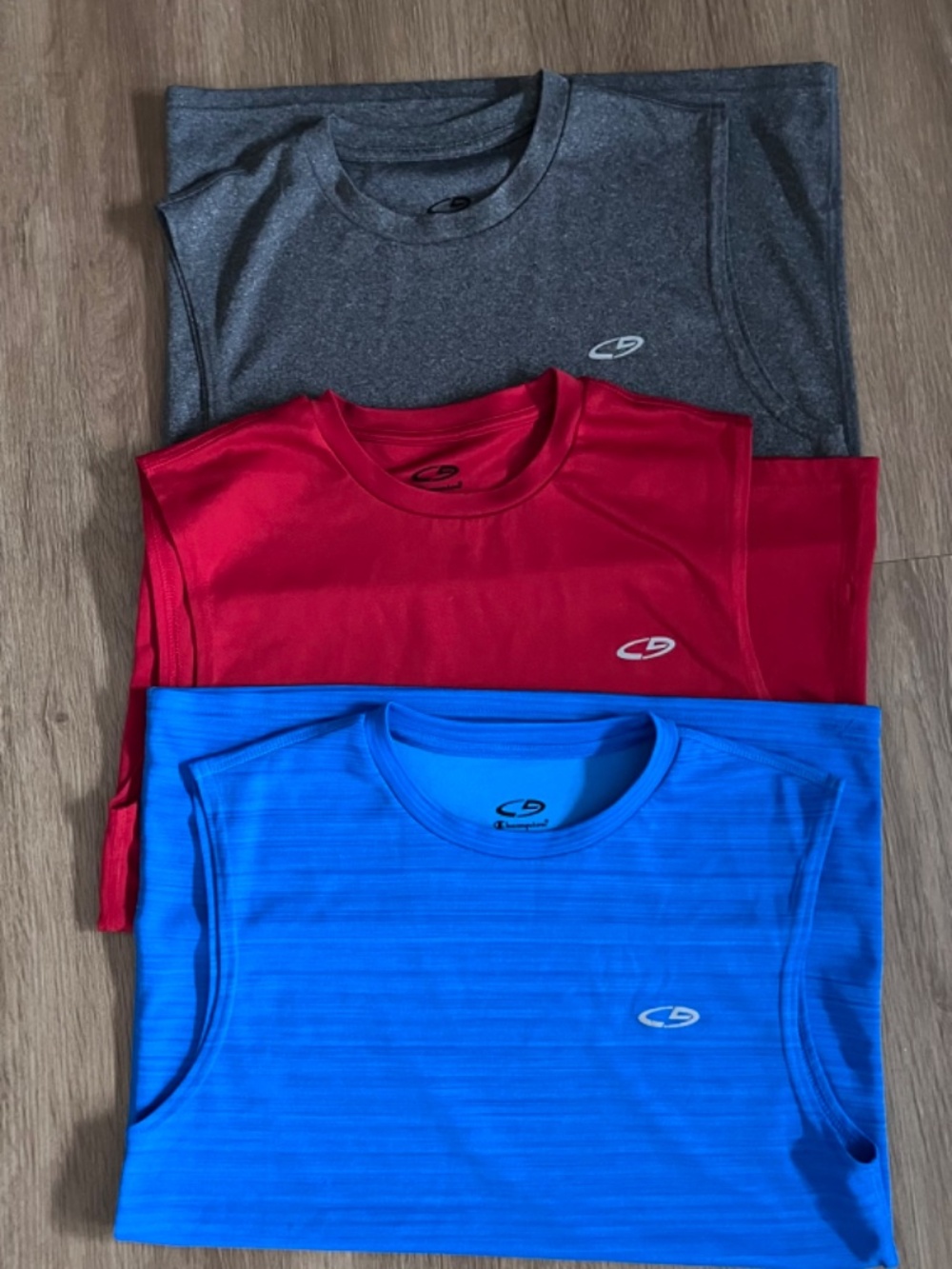 ♥️ Champion Muscle Tank Tops Bundle/Red, Gray, Blue/Size Small
